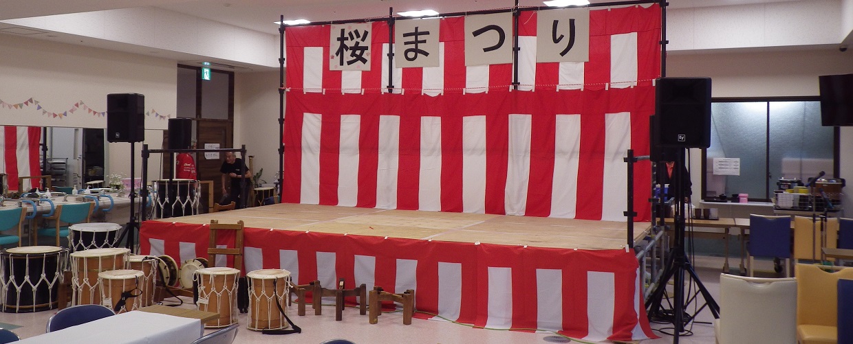 室内イベント設営（ステージ、音響）